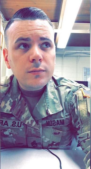 Mason Tyler Us Army, Mason Tyler, Tyler Thomas, Fake Ft Call, Shopping Pictures, Hot Army Men, Medical Photos, Army Pics, Curvy Petite Fashion