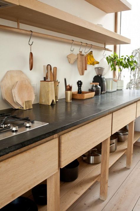 Dapur Skandinavia, Japanese Kitchen Design, Japanese Style Kitchen, Model Dapur, Interior Design Minimalist, Kabinet Dapur, Japanese Kitchen, Scandinavian Kitchen, Design Hotel