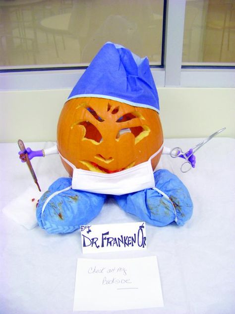 Hospital Theme Pumpkin Decorating, Pumpkin Carving Ideas Medical Theme, Medical Themed Pumpkins, Surgical Pumpkin Ideas, Orthopedic Pumpkin Decorating, Surgery Pumpkin Ideas, Doctor Pumpkin Decorating, Pumpkin Carving Medical Theme, Medical Themed Pumpkin Decorating