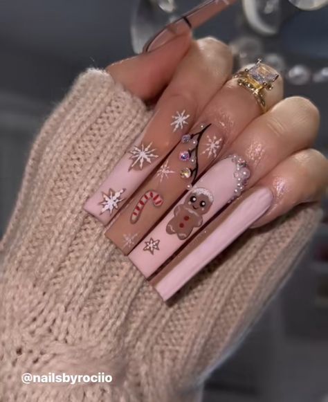 Gingerbread Almond Nails, Square Gingerbread Nails, Ginger Bread Nails Acrylic, Winter Nails Gingerbread, Ginger Bread Nail Designs, Gingerbread Nails Pink, Pink Gingerbread Nails, Christmas Nails Acrylic Gingerbread, Gingerbread Christmas Nails