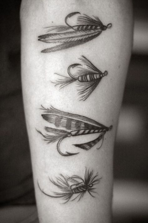 Fishing Lure Tattoo, Fly Fishing Tattoo, Fishing Hook Tattoo, Hook Tattoos, Diy Tattoo Permanent, Flying Tattoo, Wonderland Tattoo, Dad Tattoos, Diy Tattoo