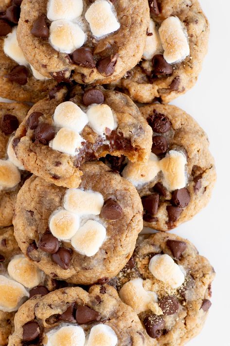 Cookies With Coffee, Smores Cookies Recipes, Peanut Butter Smores, Up Cookies, Cheesecake Ideas, Pineapple Dessert, S Mores Cookies, Pineapple Dessert Recipes, Jewish Foods