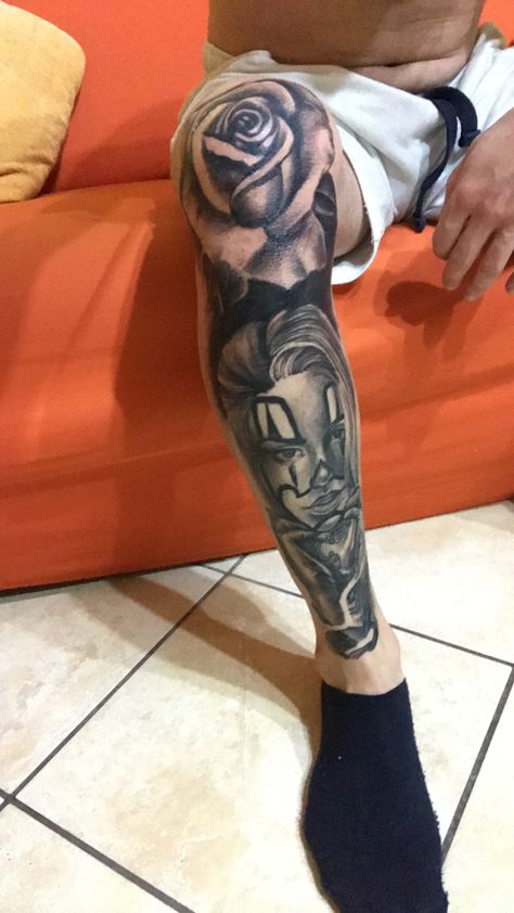 😎 Shin Sleeve Tattoo Men, Tattoo Pierna Hombre, Mangas Tattoo, Band Tattoos, K Tattoo, Cross Tattoo For Men, Tattoo Trend, Mens Shoulder Tattoo, Cool Arm Tattoos