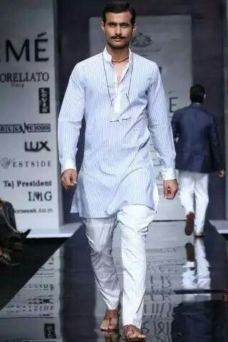 Lakme fashion week 2011 by raghvendra rathore Raghavendra Rathore, Striped Kurta, Mens Indian Wear, Men Are Men, Men's Ethnic Wear, Wedding Outfit Men, Lakme Fashion Week, Indian Summer, Simple Elegant