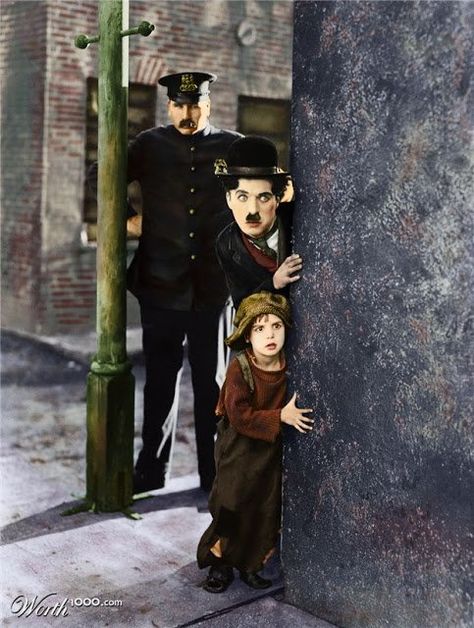 Colorized images of Charlie Chaplin in the 1910s-30s ... Charles Spencer Chaplin, Charles Spencer, Colorized Photos, Silent Film Stars, Laurel And Hardy, Foto Baby, Silent Movie, Charlie Chaplin, Silent Film