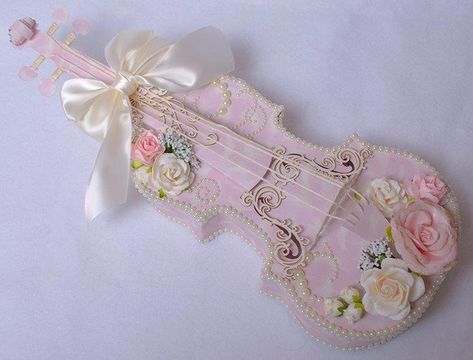 Violin Art, Violin Design, Instruments Art, Shabby Chic Baby, Chic Baby Shower, Shabby Chick, Vintage Papers, Shabby Chic Baby Shower, Chic Bedding