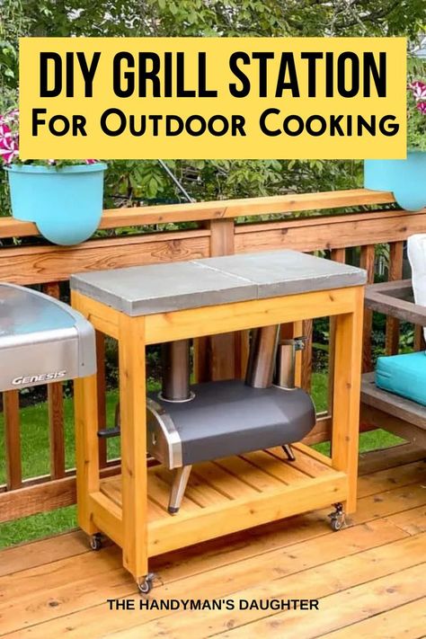 Outdoor Pizza Oven Table Diy, Outdoor Pizza Oven Station, Pizza Oven Cart Diy, Blackstone Prep Station, Pizza Prep Station, Pizza Stand Ideas, Ooni Pizza Oven Stand, Diy Blackstone Grill Station, Ooni Pizza Oven Table Diy