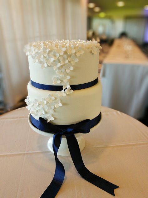 Navy blue and white 2 tier wedding cake Navy Blue And White Cake, Wedding Cake Dusty Blue, Royal Blue Wedding Cakes, Blue And White Cake, Navy Blue Wedding Cakes, Wedding Cake Designs Simple, 2 Tier Wedding Cakes, Wedding Cake Navy, 4 Tier Wedding Cake