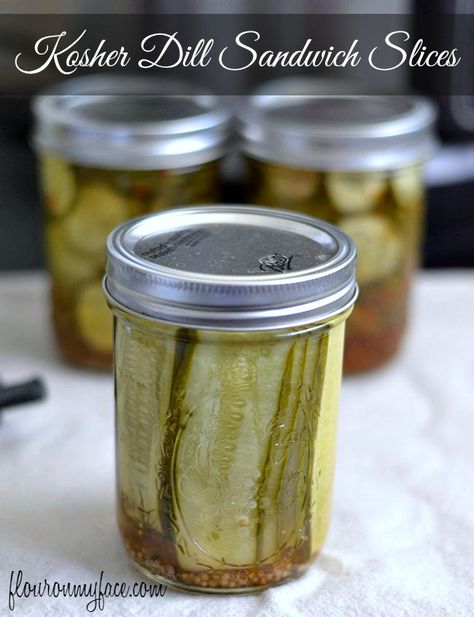 How to Make Kosher Dill Pickles Sandwich Pickles, Quick Pickle Recipe, Refrigerator Pickles Dill, Garlic Dill Pickles, Homemade Pickles Dill, Kosher Dill Pickles, Pickle Recipes Homemade, Dill Pickle Slices, Dill Pickle Recipe