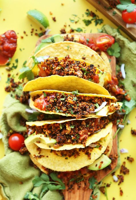 AMAZING EASY Quinoa Taco Meat that's crispy, flavorful, and protein-packed! 9 ingredients, SO EASY, healthy! #vegan #glutenfree #quinoa #tacos #mexican #recipe #minimalistbaker Quinoa Taco Meat, Soft Taco Shells, Crispy Taco Shells, Quinoa Tacos, Vegetarian Recipes Dinner Healthy, Taco Meat Recipes, Easy Quinoa, Veggie Tacos, Crispy Tacos