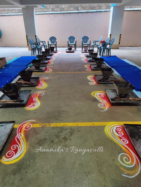 Gayatri Yagna Biggest Rangoli Designs, Rangoli Idea, Welcome Rangoli, Princess Heels, Indian Rangoli Designs, Creative Rangoli, Rangoli Diwali, Diya Rangoli, Border Rangoli