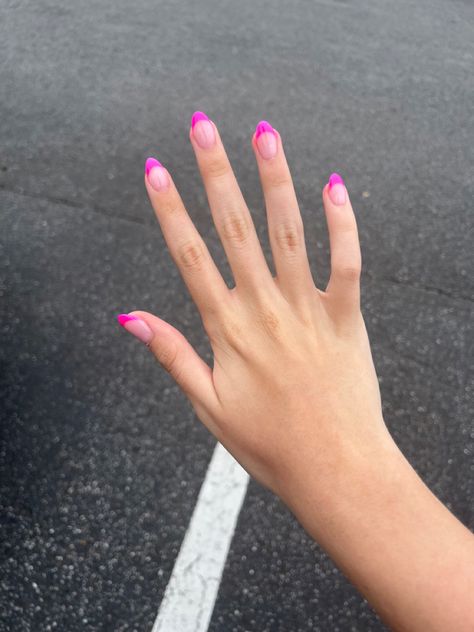 Magenta Tip Nails, Emily Paulichi Nails, Summer Nails2023, Magenta French Tip Nails, Bright Pink French Tip Nails, Pink Tip Nails, Teen Nails, Casual Nails, Glow Nails