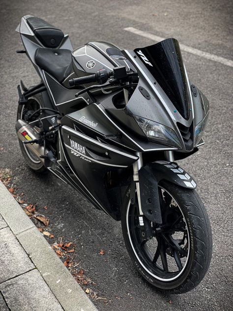 Mtt 420rr, Yamaha Yzf R125, 125cc Motorbike, Biker Vibes, Yamaha 125, Motorcycle Guy, Yamaha R15, Biker Aesthetic, Yamaha Yzf