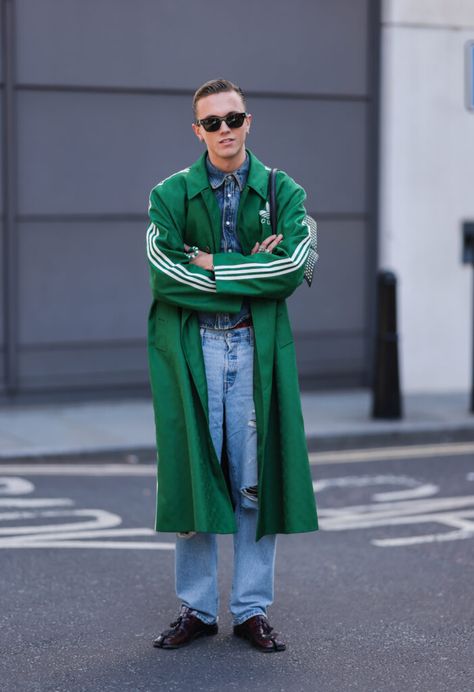 Fashion Week Spring 2023, Gucci Coat, Guys Style, Turning Japanese, London Fashion Week Street Style, The Brits, London Look, Streets Of London, Campaign Fashion