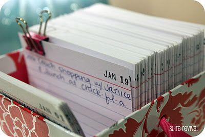 diy micro journal. This might be helpful in keeping track of all the cute things the boys say that I forget because I never right them down. Index Card Journaling, Index Cards Ideas Diy, Index Card Journal, Micro Journaling, Index Card Organization, Index Cards Ideas, Project Life Organization, Mini Journal, Index Cards