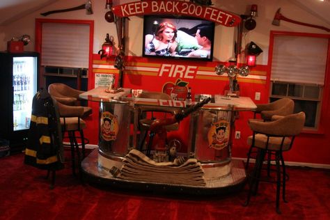 The bucket off of a ladder truck can make a great bar. Deck gun optional! Firefighter Decorations, Firefighter Bar, Fireman Room, Firefighter Man Cave, Firefighter Room, Cave Room, Firefighter Family, Firefighter Decor, Firefighter Emt