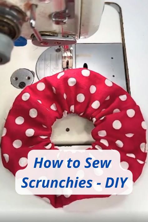 Tips Menjahit, Sewing Headbands, Projek Menjahit, Diy Hair Scrunchies, Scrunchies Diy, Sewing Machine Basics, Sewing Machine Projects, Sewing Easy Diy, Sewing Crafts Tutorials