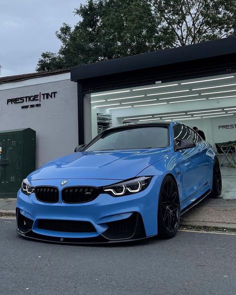 Aesthetic Bmw, M2 Bmw, M4 Bmw, Blue Bmw, Bike Wallpaper, E60 Bmw, Luxury Cars Bmw, Tmax Yamaha, Serie Bmw