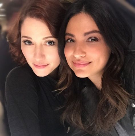 Alex And Maggie Supergirl, Alex And Maggie, Supergirl Alex, Floriana Lima, Brooke Burns, Maggie Sawyer, Kensi Blye, Alex Danvers, Supergirl Tv