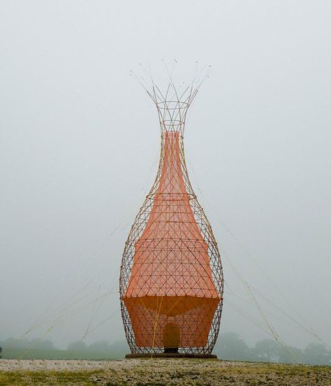 Warka Water, Vertical Garden Plants, Sustainable Technology, Clean Drinking Water, Water Projects, Architectural Section, Low Tech, Zaha Hadid, Water Design