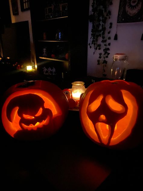 spooky season , halloween , ghostface , nightmare before Christmas , aesthetic Horror Film Pumpkin Carving, Easy Ghostface Pumpkin Carving, Ghostface Jack O Lantern, Vampire Diaries Pumpkin Carving, Pumpkin Carving Ideas Nightmare Before Christmas, Pumpkin Carving Ideas Nightmare Before, Pumpkin Carving Scream, Weird Pumpkins, Ghostface Pumpkin Carving