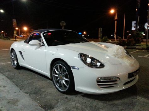 . Wedding Car Decorations, Fun Wedding Decor, Wedding Cars, Car Decorations, Valentine Photography, Car Decor, Porsche, Wedding Decorations, Valentines