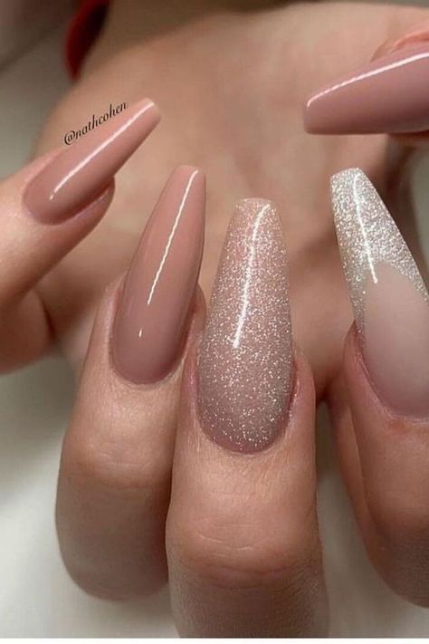 Ongles Beiges, Champagne Nails, Glamour Nails, Beige Nails, Casual Nails, Cream Nails, Pearl Nails, Prom Nails, Fancy Nails