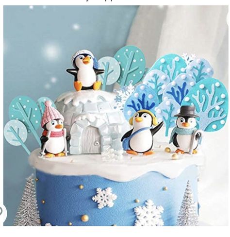 Birthday Cake Winter, Onederland Cake, Winter Onederland Cake, Cake Winter, Decorating Desserts, Penguin Cake, Winter Wonderland Cake, Desserts Table, Penguin Theme