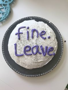 Leaving Cake, Goodbye Cake, Cursed Cakes, Farewell Ideas, Farewell Cake, Leaving Party, Stuff To Do With Friends, Bon Voyage Party, Funny Cakes