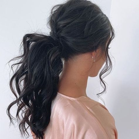 Ponytail Updo Front View, Wedding Ponytail Hairstyles Dark Hair, Messy Ponytail Brunette, Low Textured Ponytail, Wedding Ponytail Hairstyles Brunette, Brunette Bridal Ponytail, Low Pony Formal Hair, Textured Bridal Ponytail, Low Pony Updo Wedding