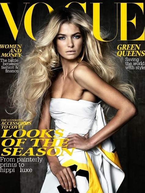 Vogue Magazine Cover Ideas, Jessica Hart, Lily Donaldson, Vogue Magazine Covers, White Strapless Dress, Fashion Magazine Cover, Queen Fashion, Fashion Cover, Vogue Covers