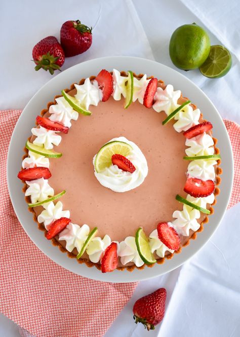 This Strawberry Key Lime Pie is a creamy, refreshing, and heavenly variation of traditional Key Lime Pie. It's simple to make in either a pie dish or tart pan. A perfect make-ahead dessert. Key Lime Pie Recipe, Lime Pie Recipe, Preppy Kitchen, Strawberry Lime, Chocolate Sugar Cookies, Make Ahead Desserts, Delectable Desserts, Lime Pie, Key Lime Pie