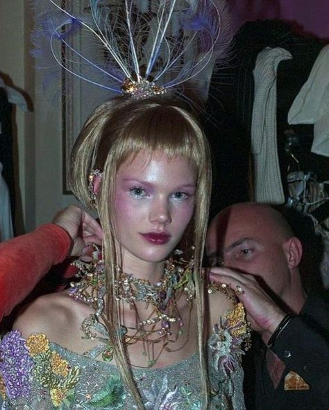 james chester on Instagram: "Diana Gärtner backstage at Christian Lacroix SS, 1998 Haute Couture" 1998 Couture, Christian Lacroix Haute Couture, Kei Visual, Art Outfit, Runway Fashion Couture, Model Aesthetic, Jairzinho, Vintage Couture, Couture Runway