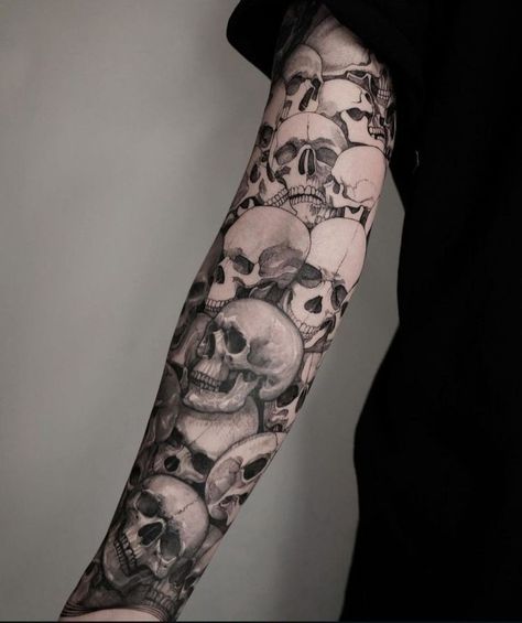 Blackwork Style Tattoo, Goth Leg Tattoo, Creepy Hand Tattoos, Skull Wrist Tattoo, Skeleton Sleeve Tattoo, Skull Tattoo Arm, Skull Arm Tattoo, Japanese Skull Tattoo, Skeleton Tattoo Design