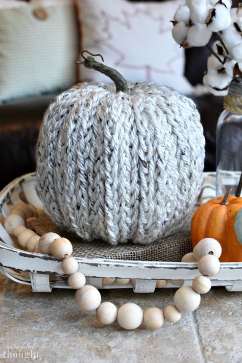 Finger Knitted Yarn Pumpkin #diypumpkin #pumpkin #falldecor #diyfalldecor #awonderfulthought Finger Knitting Projects, Finger Crochet, Fun Fall Crafts, Finger Knitting, Fall Halloween Crafts, Crochet Pumpkin, Fall Crafts Diy, Autumn Crafts, Diy Pumpkin