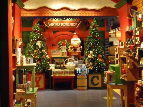 Santa's Workshop Santa's Workshop Aesthetic, Santas Work Shop Decoration, Santa's House Decorations Ideas, Santas Toy Workshop, Santa Workshop Decorations Diy, Santa's Workshop Decorations, Christmas Toy Store, North Pole Santa's Workshop, Christmas Grotto