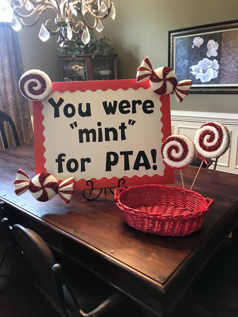 Join Pto Poster, Meet The Teacher Pto Table, Pto Meeting Snacks, Pta Open House Table Ideas, Pto Signs Up Table, Pta Membership Table Ideas, Pta Table Display Open House, Pta Information Board, Pta Sign Up Table