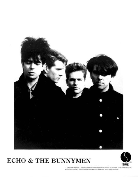 Echo & The Bunnymen Press Photo Sire Records/USA (1987) Synthpop 80s, Julian Cope, Rock Band Photos, Indie Punk, Bob Geldof, New Wave Music, Echo And The Bunnymen, Vinyl Record Collection, Village People