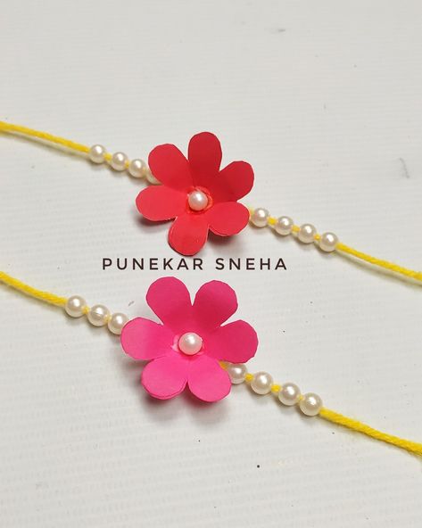 Handmade Rakhi Craft, Rakhi Paper Craft Ideas, Friendship Day Art And Craft, Diy Friendship Bands For Kids, Hand Made Rakhi For School, Rakshabandhan Activity For Kids, Paper Rakhi Making For Kids, Diy Rakhi For Kids, Rakhi Making For Kids Competition