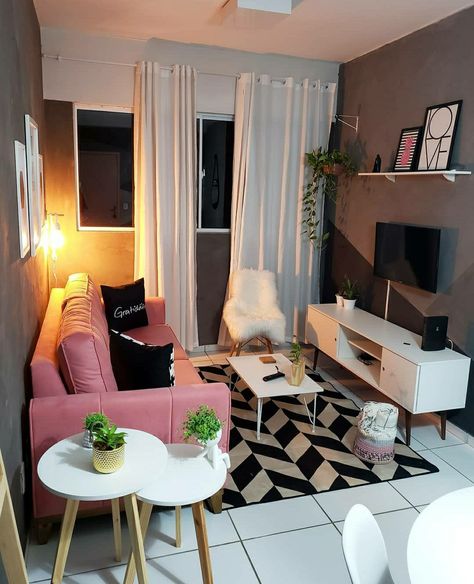 Small Apartment Bedrooms, Small Apartment Interior, Latest Living Room Designs, Apartment Living Room Design, Small Living Room Decor, Small Apartment Living, Living Room Decor Cozy, Home Design Living Room, Apartment Decor Inspiration