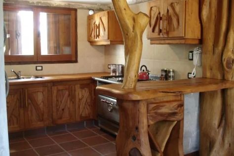 + de 100 Fotos de Cocinas Rústicas decoradas con encanto Barn Wood Crafts, Diy Rustic Decor, Bamboo House, House Made, Rustic Diy, Home Repair, Rustic Kitchen, May 17, House Designs Exterior