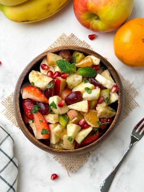 fruit chaat served in a wooden bowl with fruits in the side Indian Fruit Salad Recipe, Chaat Indian, Fruit Chaat Recipe, Fruit Chaat, Fruit Salad Recipe, Canned Fruits, Canned Fruit, Chaat Recipe, Veggie Delight