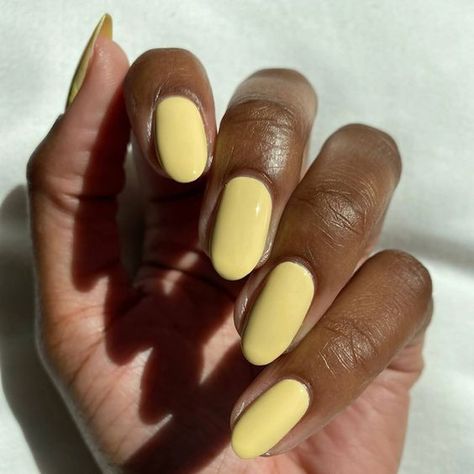 Short Red Nails, Cirque Colors, La Nails, Your Adorable, Pastel Nails, Yellow Nails, Classy Nails, Nail Games, Cute Acrylic Nails