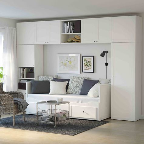 7 reasons why PLATSA is one of Ikea's most important product ranges in recent years Ikea Wardrobe Storage, Bedroom Furniture Layout, Ikea Wardrobe, Small Bedroom Furniture, Ikea Living Room, Ikea Bedroom, Furniture Layout, Small Room Bedroom, Spare Room