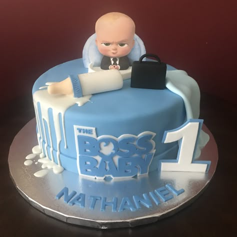 Baby Cake Design, Baby 1st Birthday Cake, Bos Baby, Boys First Birthday Cake, Baby Birthday Party Theme, Boys 1st Birthday Cake, Baby Boy Birthday Cake, Baby First Birthday Cake