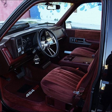 1985 Chevy C10 Interior, Obs Chevy Interior Ideas, Obs Chevy Interior, Obs Silverado, 79 Chevy Truck, 1994 Chevy Silverado, Chevy Z71, 1999 Chevy Silverado, Truck Interior Accessories