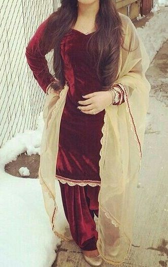 Plain Punjabi velvet salwar suit Plain Velvet Suit Design, Velvet Punjabi Suits, Latest Velvet Suit Designs, Velvet Salwar Suit, Velvet Salwar, Salwar Suit Design, Punjabi Dress Design, Punjabi Suit Design, Velvet Suit Design