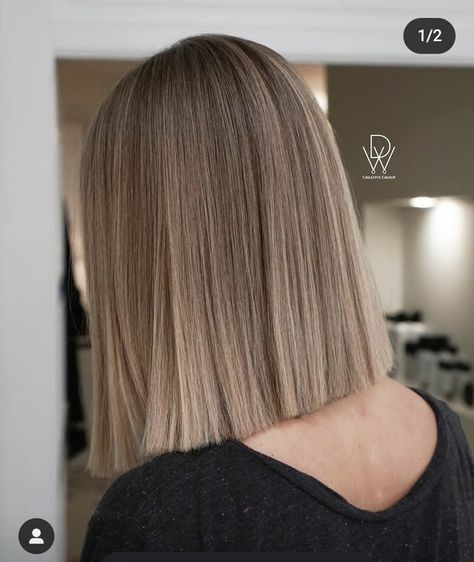 Blond Cacao, Short Light Brown Hair, Medium Length Blonde Hair, Blonde Hair Goals, Medium Blonde Hair, Beige Hair, Blonde Hair Transformations, Brown Hair Looks, Brown Hair Inspo