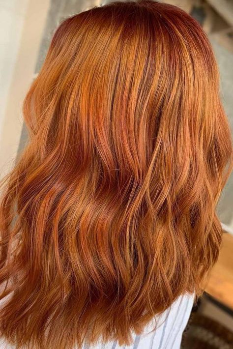 How To Choose The Best Color Of Red Hair For Your Skin Tone ★ Red Hair Celebrities, Red Hair Color Shades, Red Hair Colors, Light Red Hair, Pink Skin Tone, Red Hair Trends, Red Hair Looks, Shades Of Red Hair, Red Blonde Hair