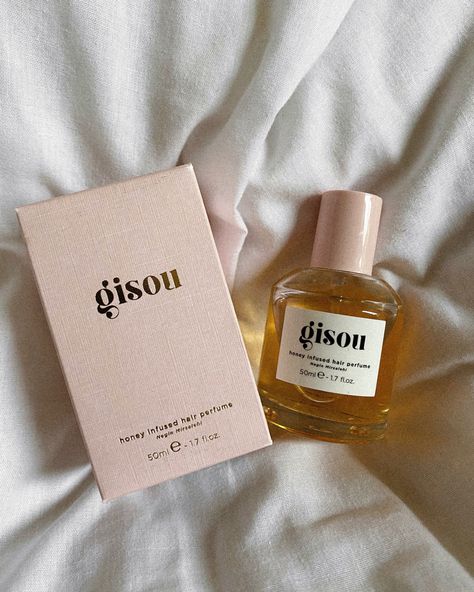 @gisouofficial @neginmirsalehi Gisou Hair Perfume, Gisou Hair, Spring Florals, Honey Hair, Pretty Skin Care, Hair Perfume, Pretty Skin, Birthday Wishlist, Sweet Notes